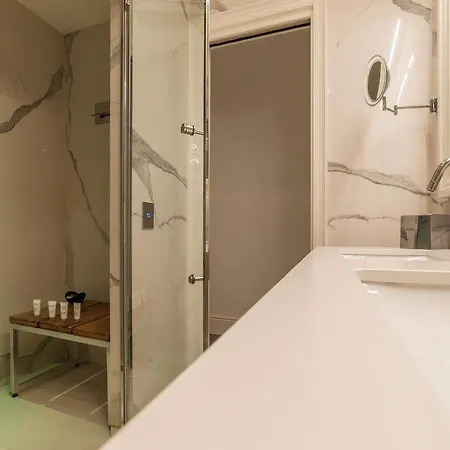 Ara Pacis Luxury Apartment *