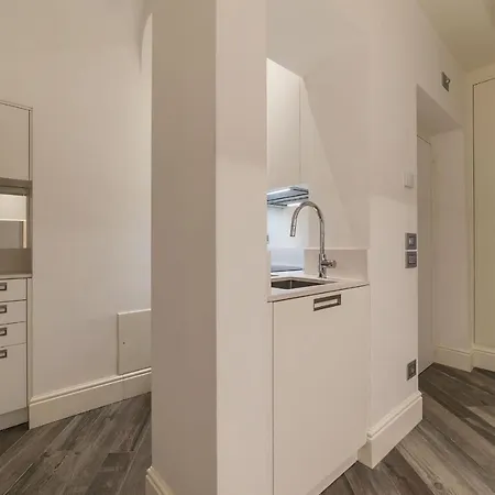 Ara Pacis Luxury Apartment Rome